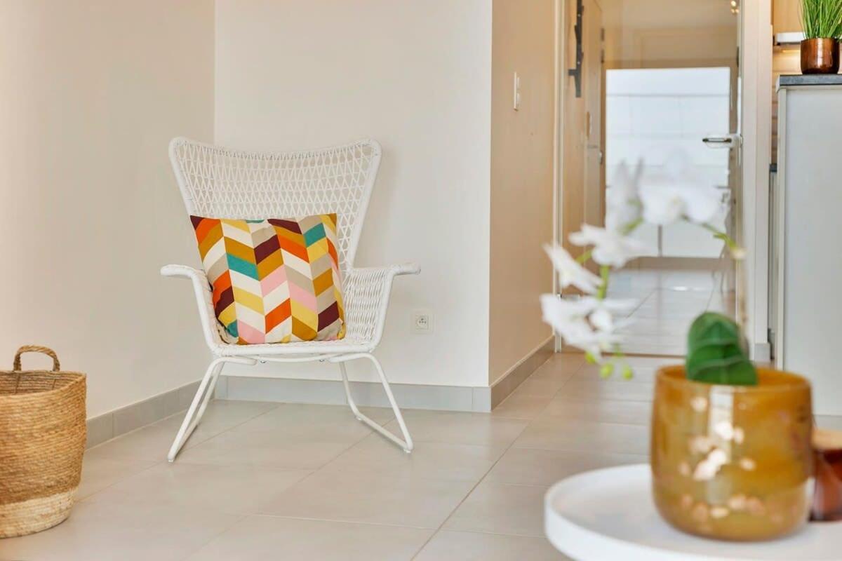 Huswell - Cosy Apartment With Amazing Beach View أوستيند المظهر الخارجي الصورة