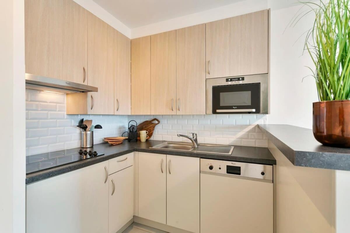 Huswell - Cosy Apartment With Amazing Beach View أوستيند المظهر الخارجي الصورة